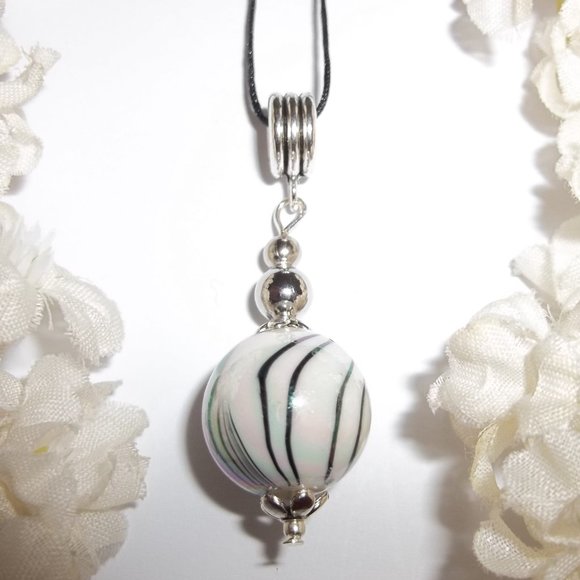 Cream Pendant Necklace, Cream Beaded Necklace, Funky Necklace, Jewelry NWT 7487 - Picture 2 of 6